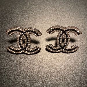 Rhinestone cc earrings.